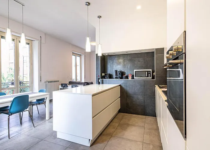 Apartment Large And Bright, A Stone's Throw From Trastevere Rom